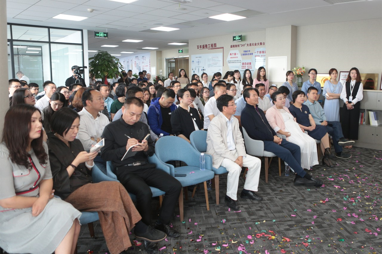 1528352304105643.png 1528352304105643.png