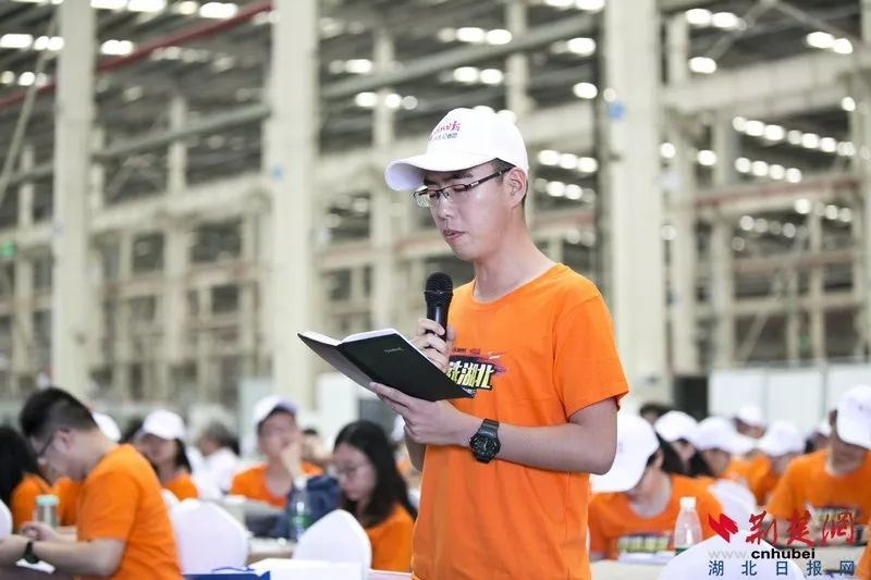 1528353388631921.png blob.png